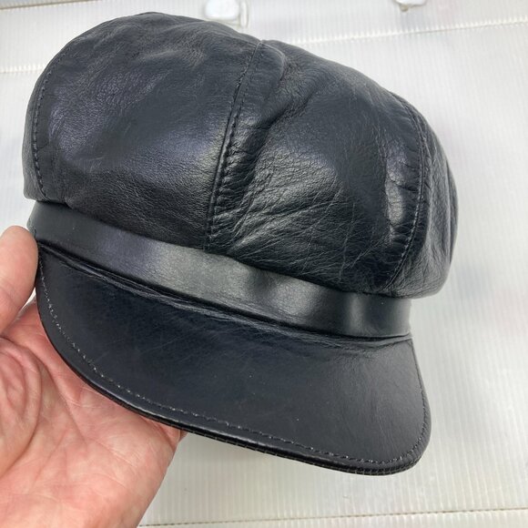 Vtg 1960 fashion black leather cap hat size large adjustable to 21 1/2"-23" - Picture 3 of 5